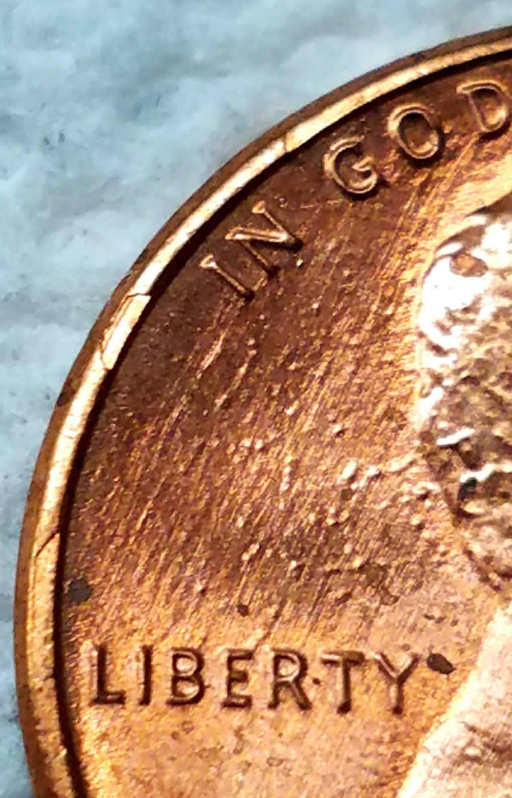 1983-P-Lincoln-Folded-Rim-Or-Rim-Cud-Above-Liberty-On-Obverse?